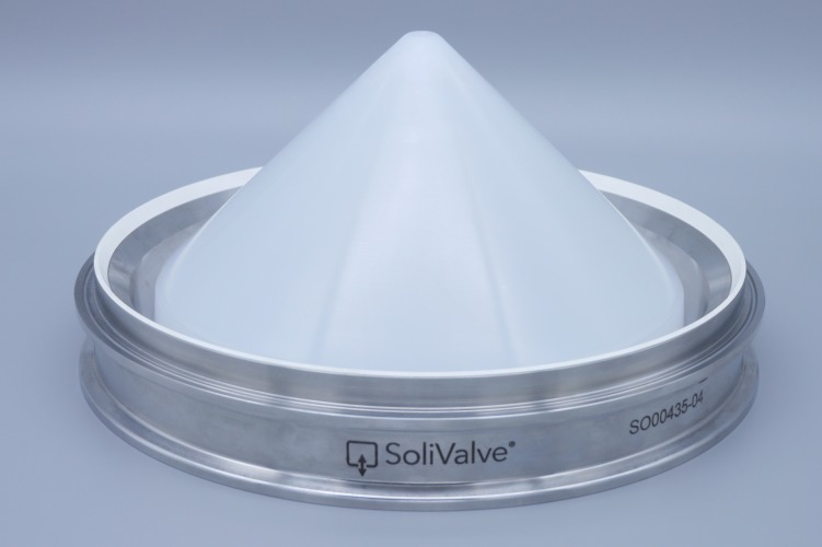 Passive-Solivalve®250 in stainless steel to be fitted onto a rigid IBC, Drum or Big bag outlet spout
